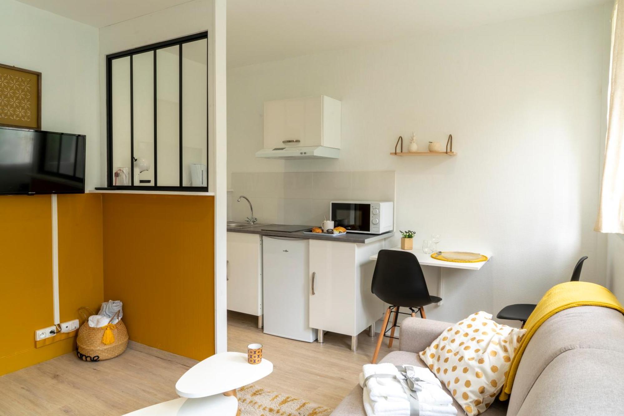 Stockholm- Studio Serenite Avec Jardin Charleville-Mezieres Exterior foto